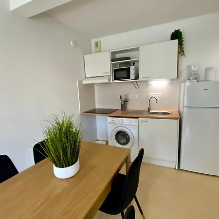 I50 Les Naiades- 2 Bedrooms For 5 People !